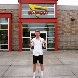 Meet your Posher, Joshua